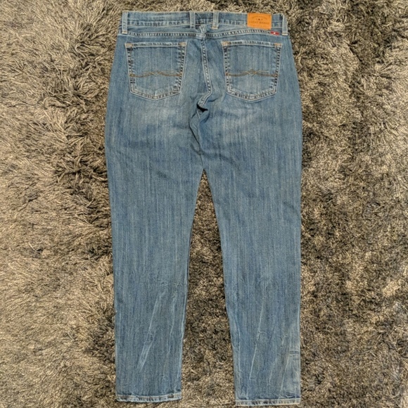 PRICE DROP Lucky Brand Jeans - Picture 4 of 6